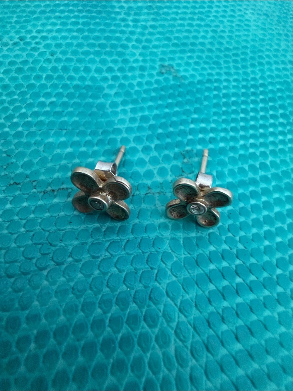 Stella and Dot mini Flower Stud Earrings with Clear Stones